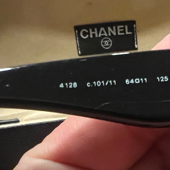 CHANEL Coco Mark 4128 64 11 125 Sunglasses Matte Black Unisex 22 - Picture 5 of 7
